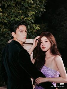 Đồng Tiền và Sự Phản Bội
